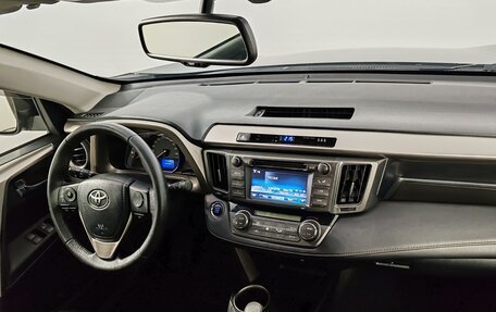 Toyota RAV4, 2014 год, 1 650 000 рублей, 11 фотография