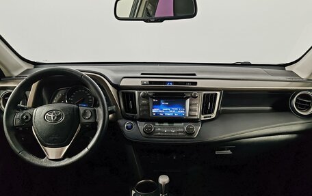 Toyota RAV4, 2014 год, 1 650 000 рублей, 14 фотография