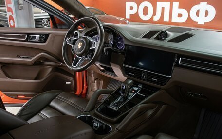 Porsche Cayenne III, 2019 год, 9 348 000 рублей, 11 фотография