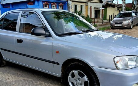 Hyundai Accent II, 2008 год, 650 000 рублей, 2 фотография