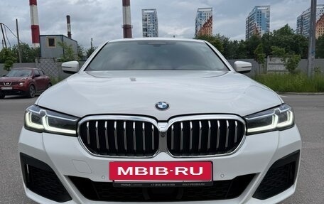 BMW 5 серия, 2020 год, 5 300 000 рублей, 3 фотография