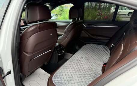 BMW 5 серия, 2020 год, 5 300 000 рублей, 19 фотография