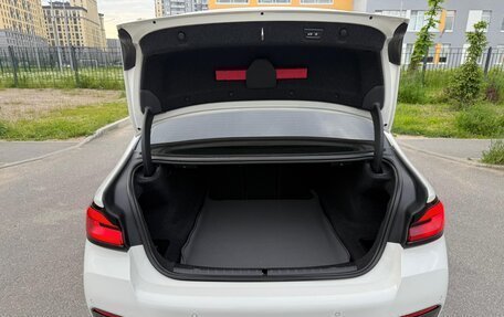 BMW 5 серия, 2020 год, 5 300 000 рублей, 18 фотография