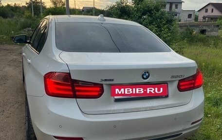 BMW 3 серия, 2013 год, 1 700 000 рублей, 3 фотография