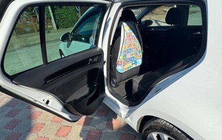 Volkswagen Golf VII, 2018 год, 1 690 000 рублей, 17 фотография
