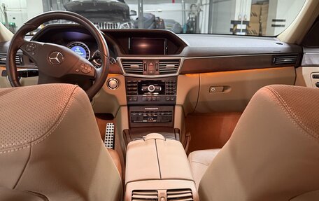 Mercedes-Benz E-Класс, 2009 год, 2 990 000 рублей, 12 фотография