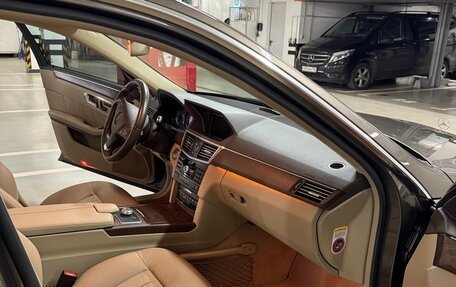 Mercedes-Benz E-Класс, 2009 год, 2 990 000 рублей, 16 фотография