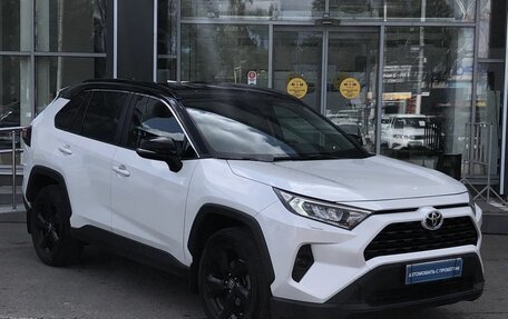 Toyota RAV4, 2020 год, 3 309 000 рублей, 3 фотография