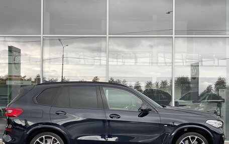BMW X5, 2018 год, 5 800 000 рублей, 4 фотография