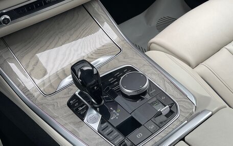 BMW X5, 2018 год, 5 800 000 рублей, 13 фотография