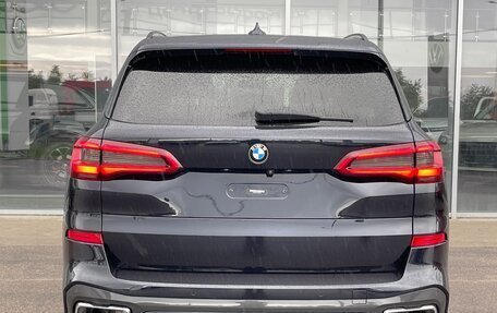 BMW X5, 2018 год, 5 800 000 рублей, 6 фотография