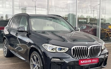 BMW X5, 2018 год, 5 800 000 рублей, 3 фотография