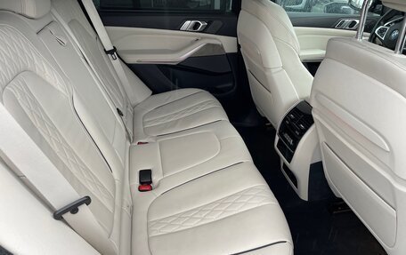 BMW X5, 2018 год, 5 800 000 рублей, 16 фотография