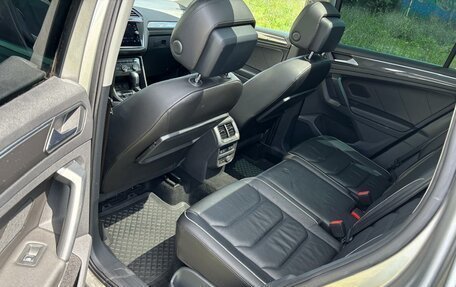 Volkswagen Tiguan II, 2019 год, 3 200 000 рублей, 6 фотография