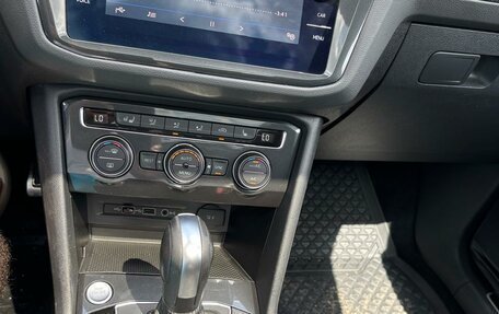 Volkswagen Tiguan II, 2019 год, 3 200 000 рублей, 4 фотография