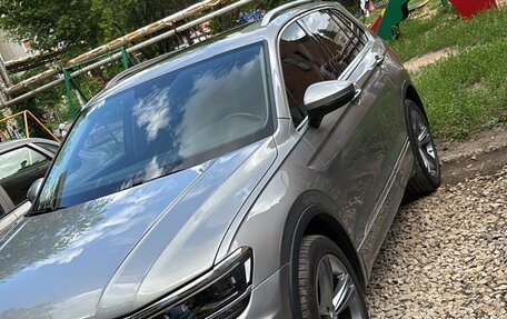 Volkswagen Tiguan II, 2019 год, 3 200 000 рублей, 7 фотография