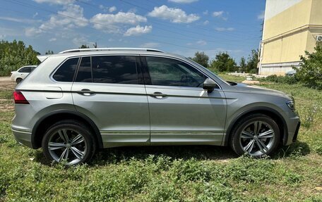 Volkswagen Tiguan II, 2019 год, 3 200 000 рублей, 16 фотография