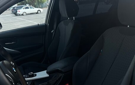 BMW 3 серия, 2017 год, 2 600 000 рублей, 11 фотография