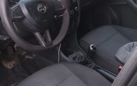 Skoda Rapid I, 2018 год, 880 000 рублей, 9 фотография