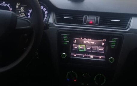 Skoda Rapid I, 2018 год, 880 000 рублей, 15 фотография