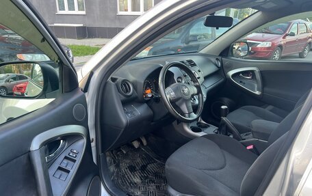 Toyota RAV4, 2008 год, 1 050 000 рублей, 10 фотография