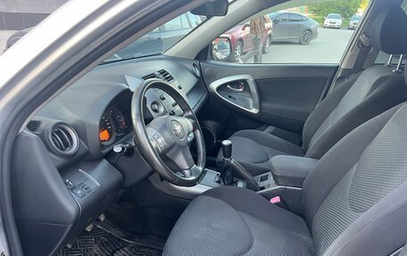 Toyota RAV4, 2008 год, 1 050 000 рублей, 13 фотография