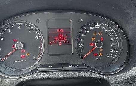 Volkswagen Polo VI (EU Market), 2014 год, 830 000 рублей, 2 фотография