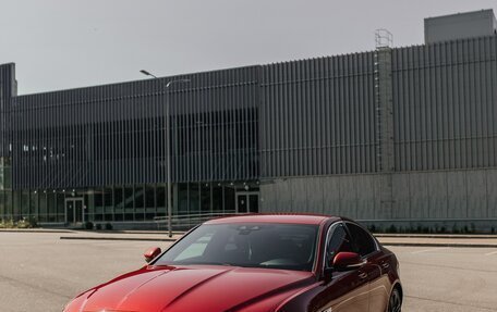 Jaguar XE I рестайлинг, 2016 год, 1 750 000 рублей, 4 фотография