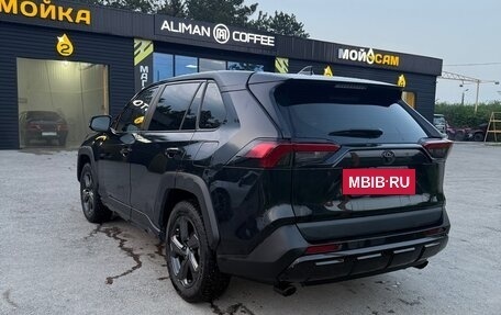 Toyota RAV4, 2022 год, 2 100 000 рублей, 2 фотография