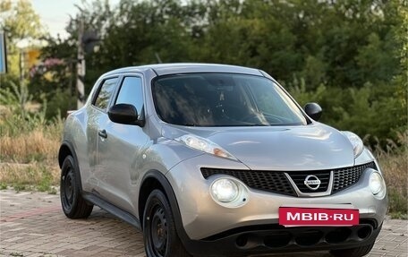 Nissan Juke II, 2012 год, 842 000 рублей, 2 фотография
