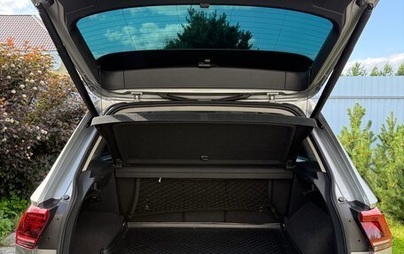Volkswagen Tiguan II, 2019 год, 3 010 000 рублей, 20 фотография