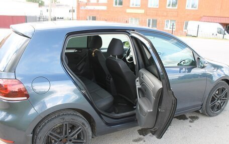 Volkswagen Golf VI, 2010 год, 850 000 рублей, 11 фотография