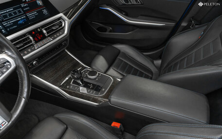 BMW 3 серия, 2020 год, 3 600 000 рублей, 19 фотография