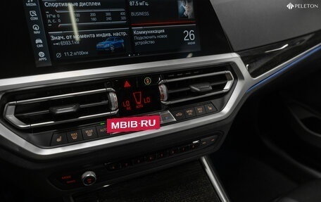 BMW 3 серия, 2020 год, 3 600 000 рублей, 21 фотография