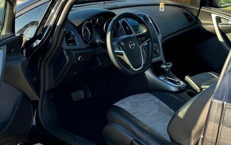 Opel Astra J, 2013 год, 1 190 000 рублей, 5 фотография