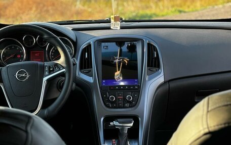 Opel Astra J, 2013 год, 1 190 000 рублей, 3 фотография