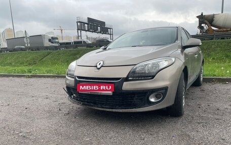 Renault Megane III, 2012 год, 460 000 рублей, 2 фотография