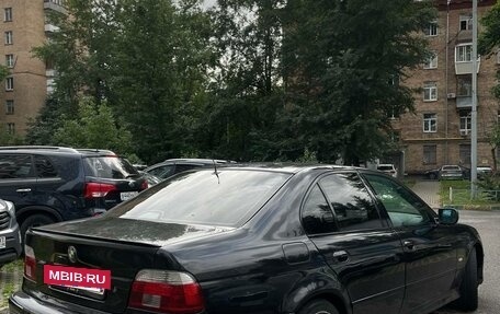 BMW 5 серия, 2001 год, 700 000 рублей, 3 фотография