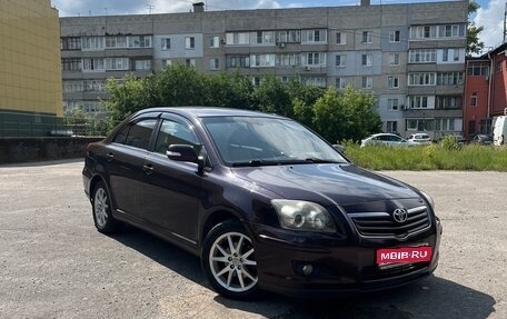 Toyota Avensis III рестайлинг, 2007 год, 900 000 рублей, 1 фотография