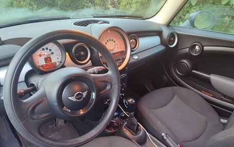 MINI Hatch, 2011 год, 950 000 рублей, 3 фотография
