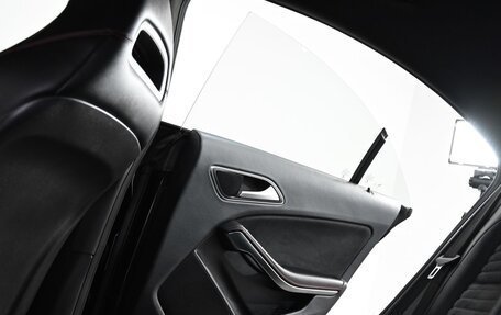 Mercedes-Benz CLA, 2015 год, 1 899 000 рублей, 15 фотография