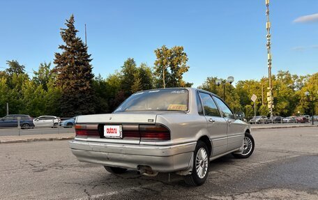 Mitsubishi Galant VIII, 1989 год, 350 000 рублей, 4 фотография