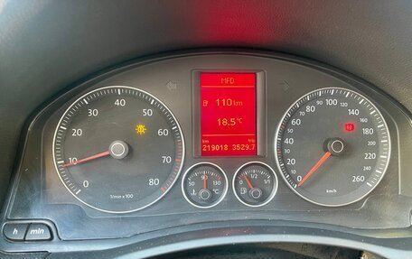 Volkswagen Jetta VI, 2008 год, 620 000 рублей, 10 фотография