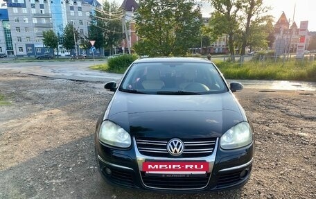 Volkswagen Jetta VI, 2008 год, 620 000 рублей, 2 фотография