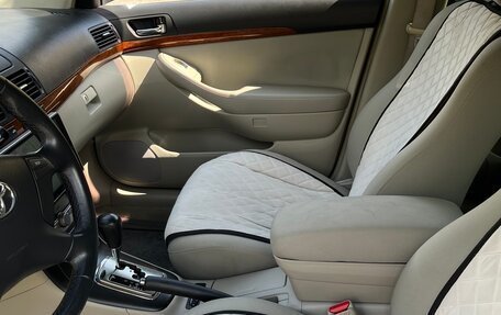 Toyota Avensis III рестайлинг, 2007 год, 900 000 рублей, 12 фотография