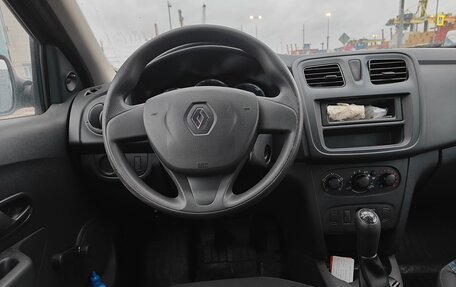 Renault Logan II, 2018 год, 600 000 рублей, 5 фотография