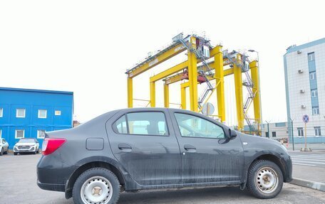 Renault Logan II, 2018 год, 600 000 рублей, 4 фотография