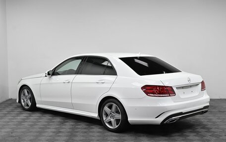 Mercedes-Benz E-Класс, 2015 год, 2 199 000 рублей, 4 фотография