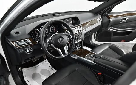 Mercedes-Benz E-Класс, 2015 год, 2 199 000 рублей, 7 фотография