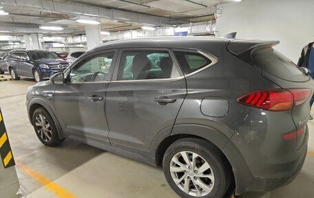 Hyundai Tucson III, 2020 год, 2 800 000 рублей, 2 фотография